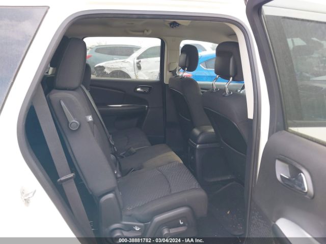 3C4PDCBB0KT719256 Dodge JOURNEY SE