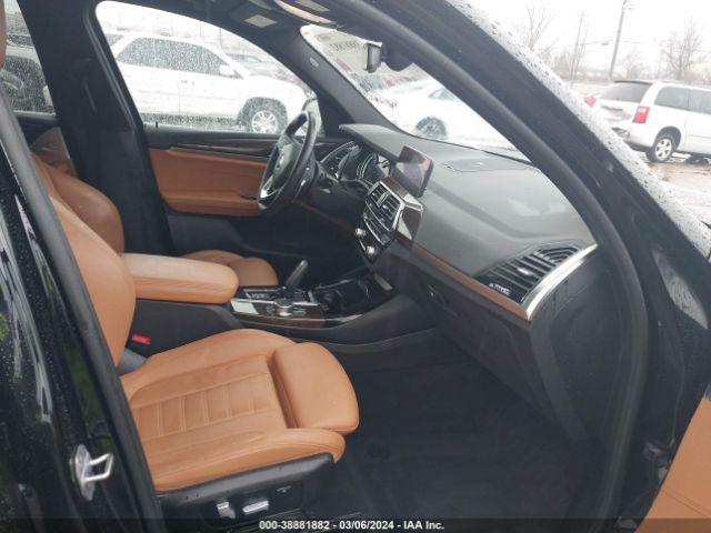 2019 BMW X3 5UXTR9C57KLE15396 Photo 4