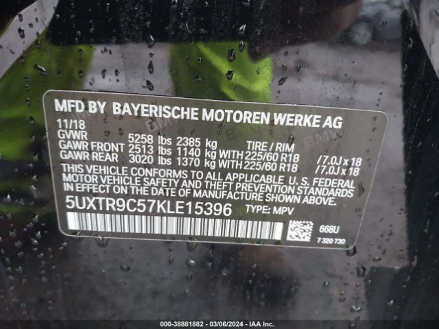 2019 BMW X3 5UXTR9C57KLE15396 Photo 8