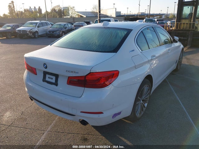 WBAJA9C50KB393662 BMW 530e Iperformance