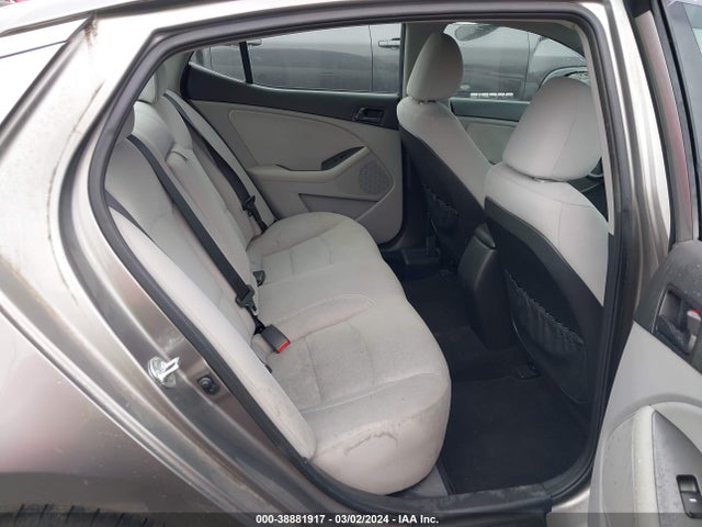 KIA Optima Lx 2015 5XXGM4A71FG512279 Image 8