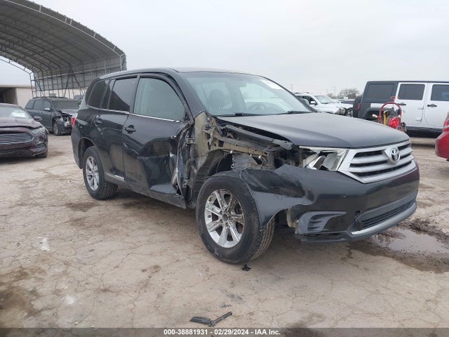 Продажа на аукционе авто 2012 Toyota Highlander Base V6, vin: 5TDBK3EH5CS130070, номер лота: 38881931
