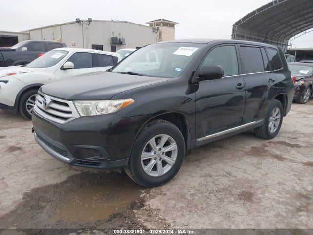 Продажа на аукционе авто 2012 Toyota Highlander Base V6, vin: 5TDBK3EH5CS130070, номер лота: 38881931