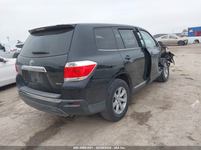 Продажа на аукционе авто 2012 Toyota Highlander Base V6, vin: 5TDBK3EH5CS130070, номер лота: 38881931