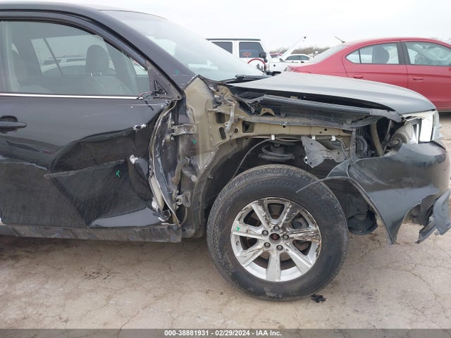 Продажа на аукционе авто 2012 Toyota Highlander Base V6, vin: 5TDBK3EH5CS130070, номер лота: 38881931