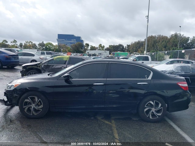 Honda ACCORD LX 2017 1HGCR2F33HA251862 Image 14