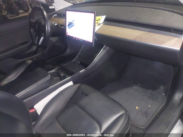 5YJ3E1EB2KF386455 Tesla Model 3 Long Range/performance