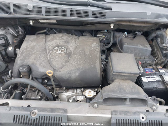 Toyota Sienna L 7 Passenger 2017 5TDZZ3DC9HS868901 Image 10