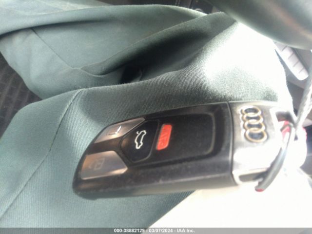 WAU8NAF57JA029971 Audi A5 2.0t Premium