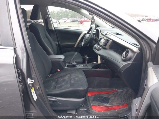 Toyota RAV4 LE 2014 2T3ZFREV4EW085717 Image 5