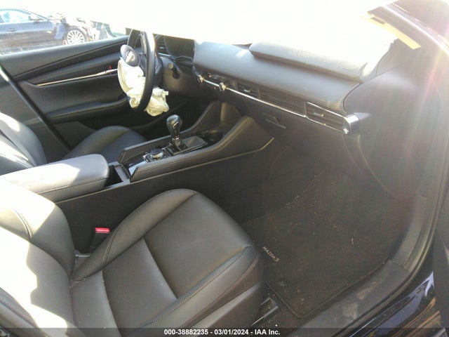 Mazda Mazda3 Preferred 2022 3MZBPACL2NM305632 Image 5