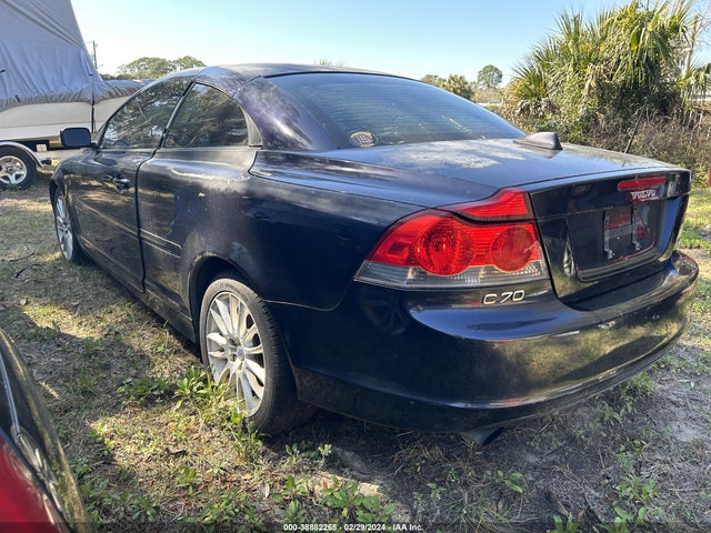 2007 VOLVO C70 T5 VIN: YV1MC68227J013672