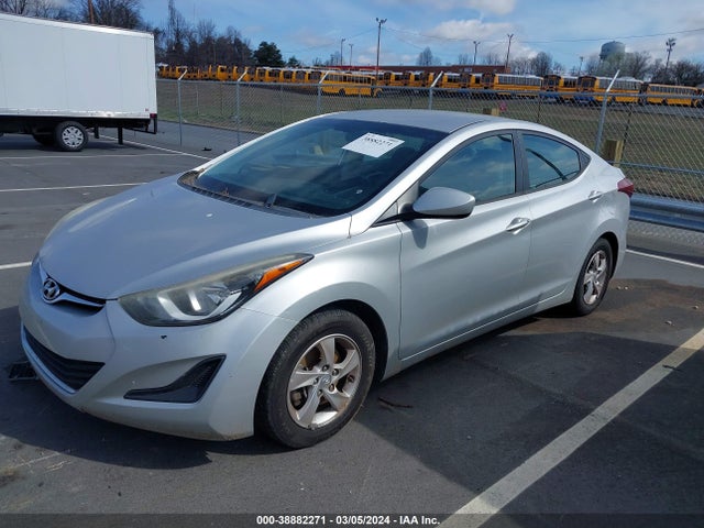 Hyundai ELANTRA SE 2015 5NPDH4AE4FH598259 Image 2
