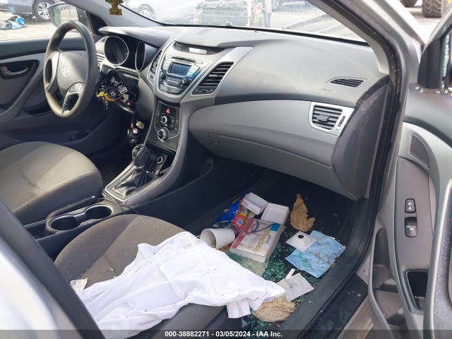 Hyundai ELANTRA SE 2015 5NPDH4AE4FH598259 Image 5