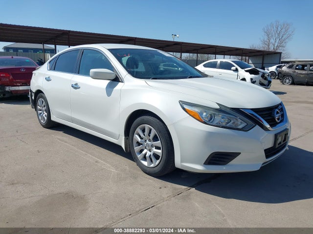 Nissan Altima 2.5 S 2017 1N4AL3APXHN324229 zdjęcie główne