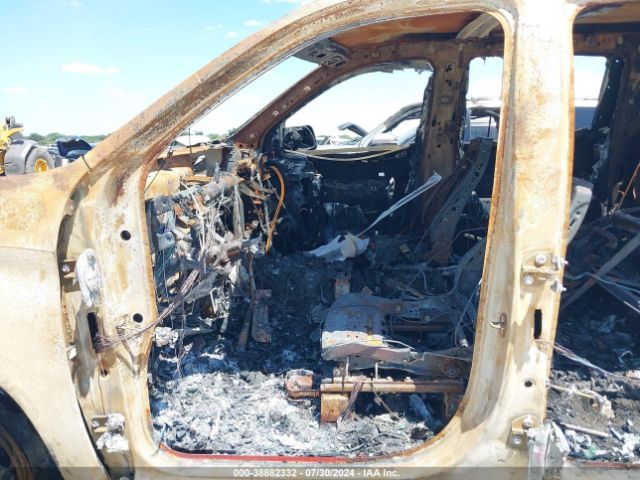 3GCUYEET6MG317034 Chevrolet Silverado 1500 4wd  Short Bed Rst
