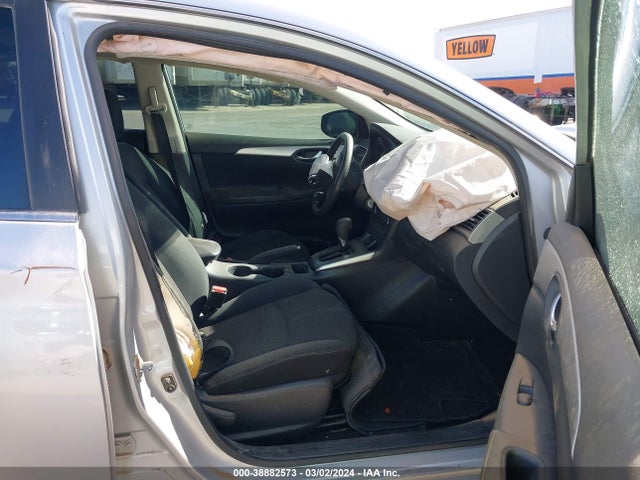 Nissan SENTRA S 2018 3N1AB7AP4JY331886 Image 5