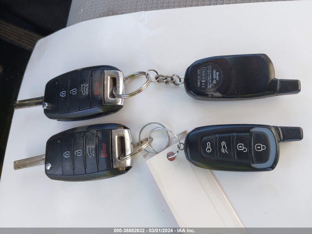 KIA SORENTO LX 2014 5XYKT4A60EG463168 Image 11