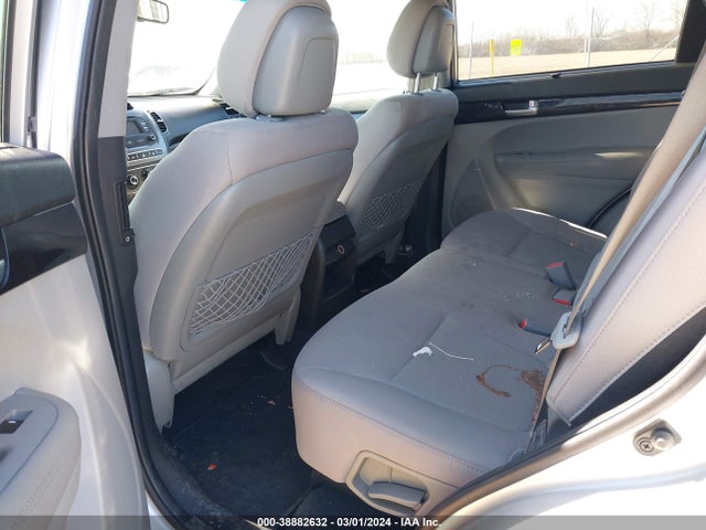 KIA SORENTO LX 2014 5XYKT4A60EG463168 Image 8