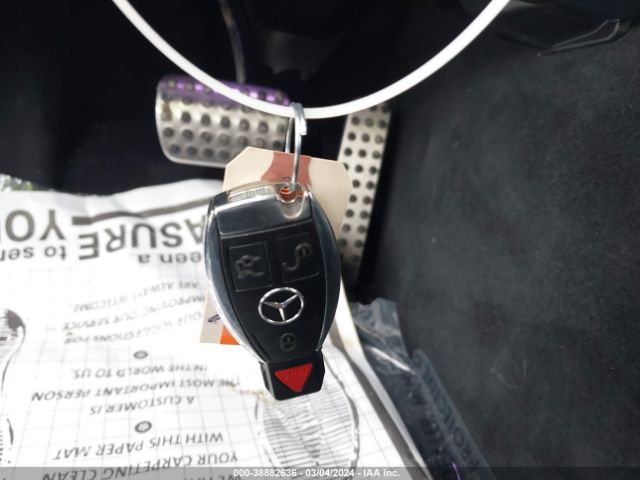 WDDUG8CB3FA094876 Mercedes-Benz S 550