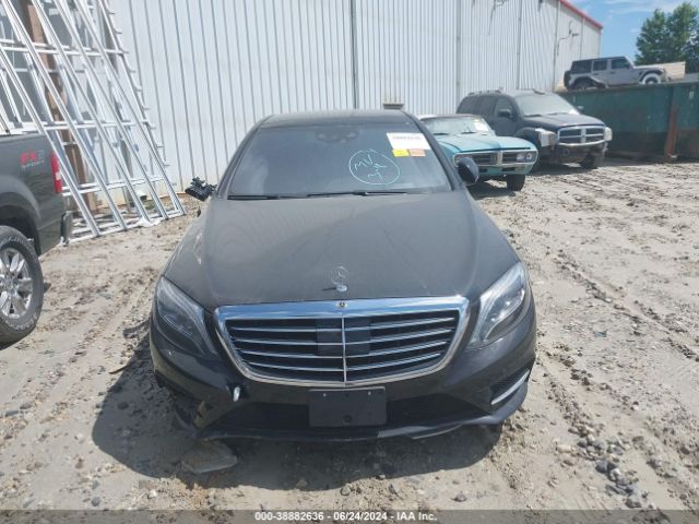 WDDUG8CB3FA094876 Mercedes-Benz S 550