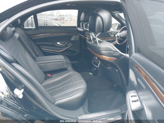 WDDUG8CB3FA094876 Mercedes-Benz S 550