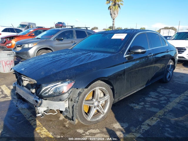 Mercedes-Benz E 300 2017 WDDZF4JB5HA021709 Image 2