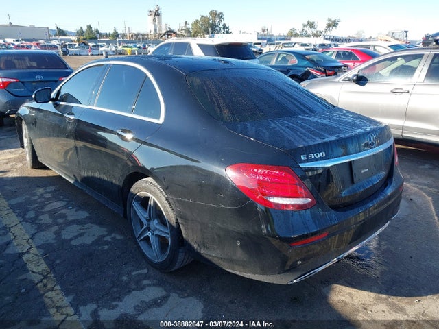 Mercedes-Benz E 300 2017 WDDZF4JB5HA021709 Image 3