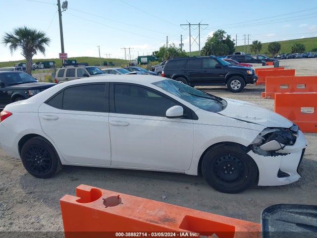 Toyota COROLLA LE 2019 2T1BURHE6KC210757 Image 13