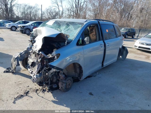 5TDYK3DCXFS616362 Toyota Sienna Xle 8 Passenger