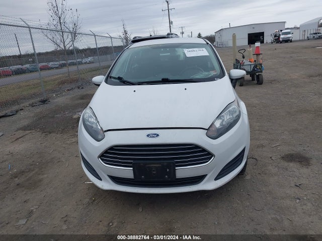 Ford FIESTA SE 2015 3FADP4EJ6FM204710 Image 12