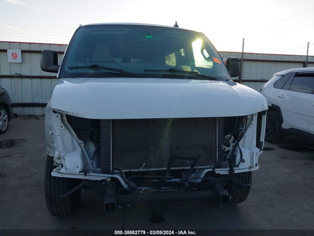 Chevrolet Express 3500 Lt 2018 1GAZGPFGXJ1320253 Image 13