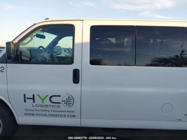 Chevrolet Express 3500 Lt 2018 1GAZGPFGXJ1320253 Image 15
