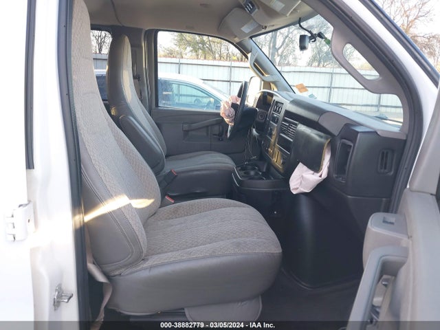 Chevrolet Express 3500 Lt 2018 1GAZGPFGXJ1320253 Image 5