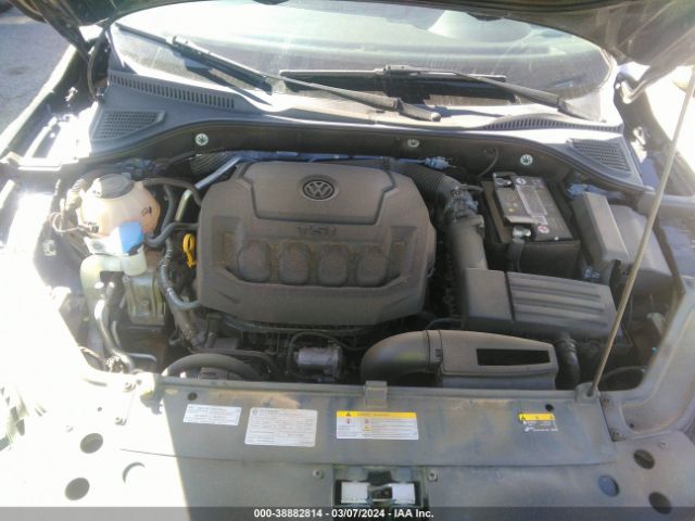 1VWMA7A36MC010792 Volkswagen Passat 2.0t R-line