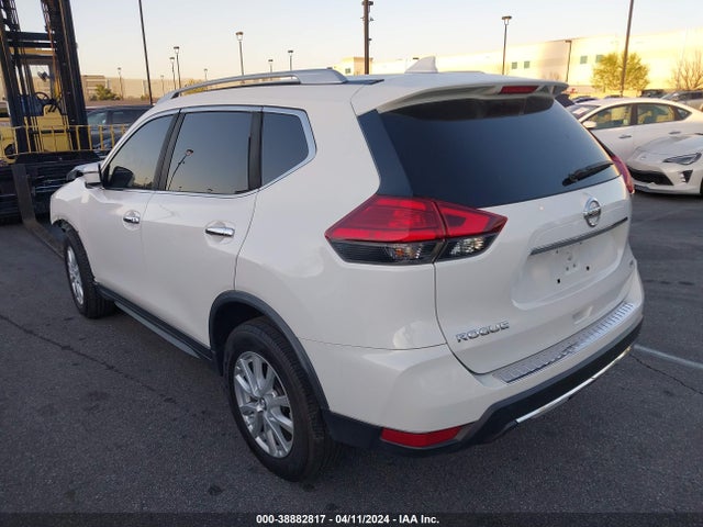 Nissan ROGUE SV 2017 JN8AT2MT0HW131325 Image 3