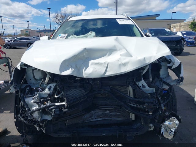 Nissan ROGUE SV 2017 JN8AT2MT0HW131325 Image 6