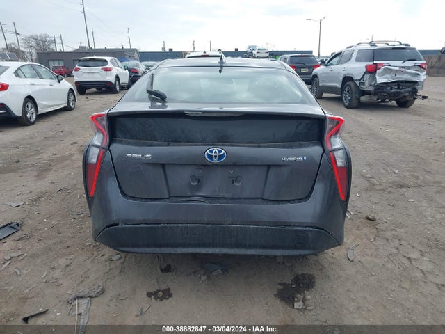 Toyota Prius Two 2017 JTDKBRFU5H3543629 Image 16