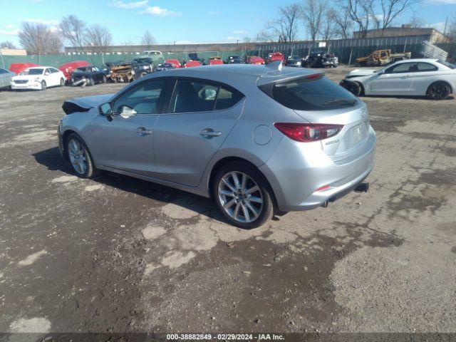 3MZBN1M3XHM126747 Mazda Mazda3 Grand Touring