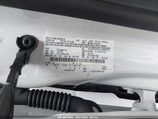 Ford FOCUS SE 2018 1FADP3FE1JL309712 Image 9