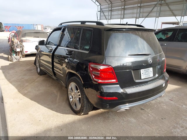 WDCGG0EB8FG433001 Mercedes-Benz Glk 250 Bluetec 4matic
