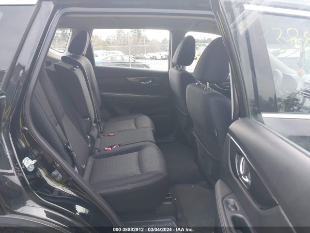Nissan ROGUE S 2017 JN8AT2MV4HW258953 Image 8