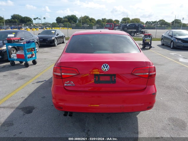 3VW2K7AJ1FM259232 Volkswagen Jetta 2.0l S