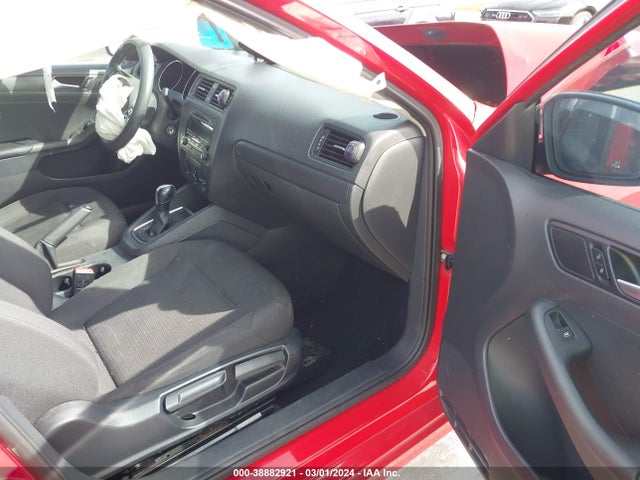3VW2K7AJ1FM259232 Volkswagen Jetta 2.0l S