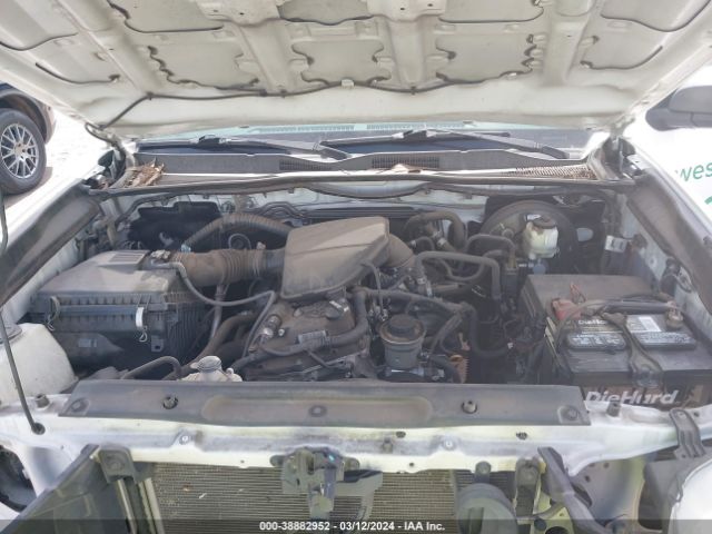 5TFRX5GN4HX082433 Toyota Tacoma Sr