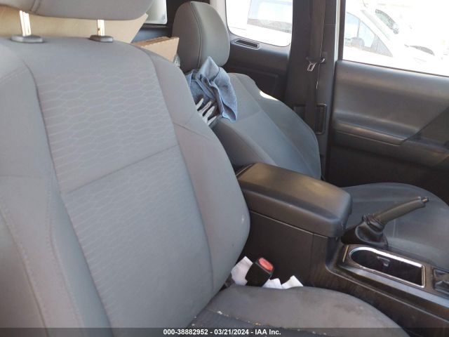 5TFRX5GN4HX082433 Toyota Tacoma Sr