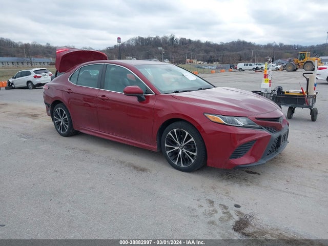 4T1B11HK7JU618343 Toyota CAMRY SE
