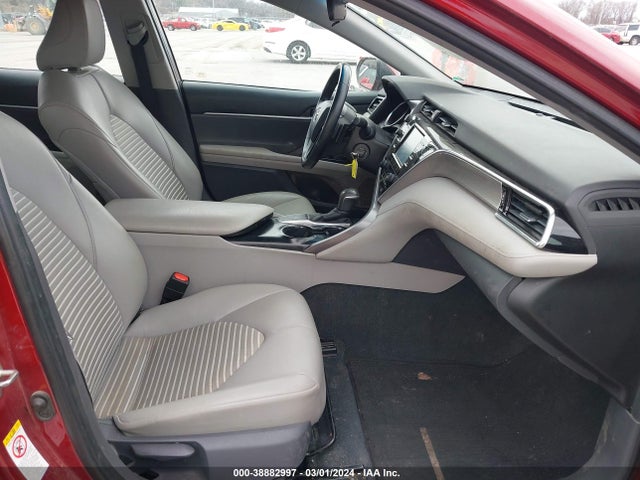 4T1B11HK7JU618343 Toyota CAMRY SE