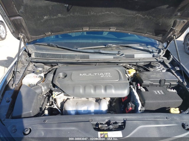 1C3CCCAB5FN735613 Chrysler 200 Limited