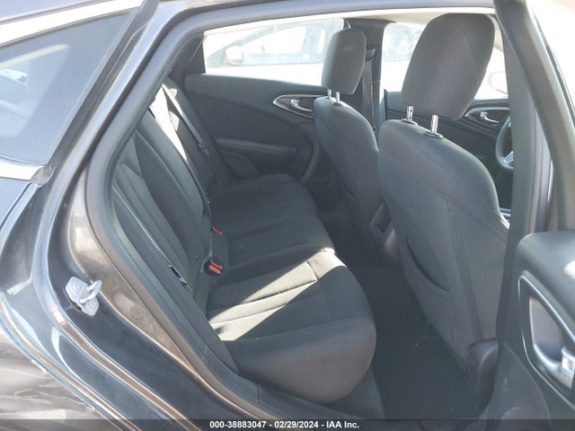 1C3CCCAB5FN735613 Chrysler 200 Limited